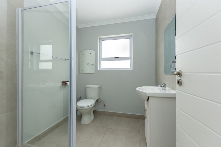 2 Bedroom Property for Sale in Laguna Hills Western Cape